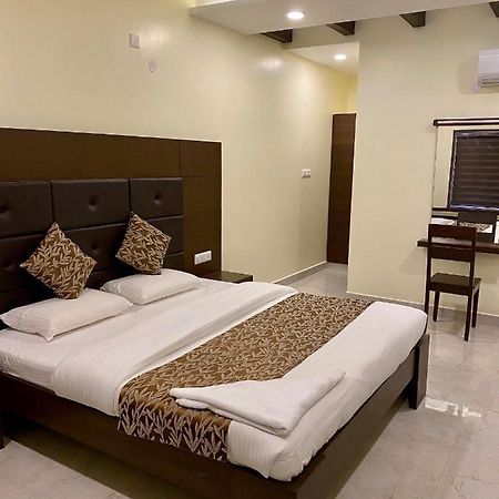 Hotel Tranquil Park Pondicherry Exterior foto